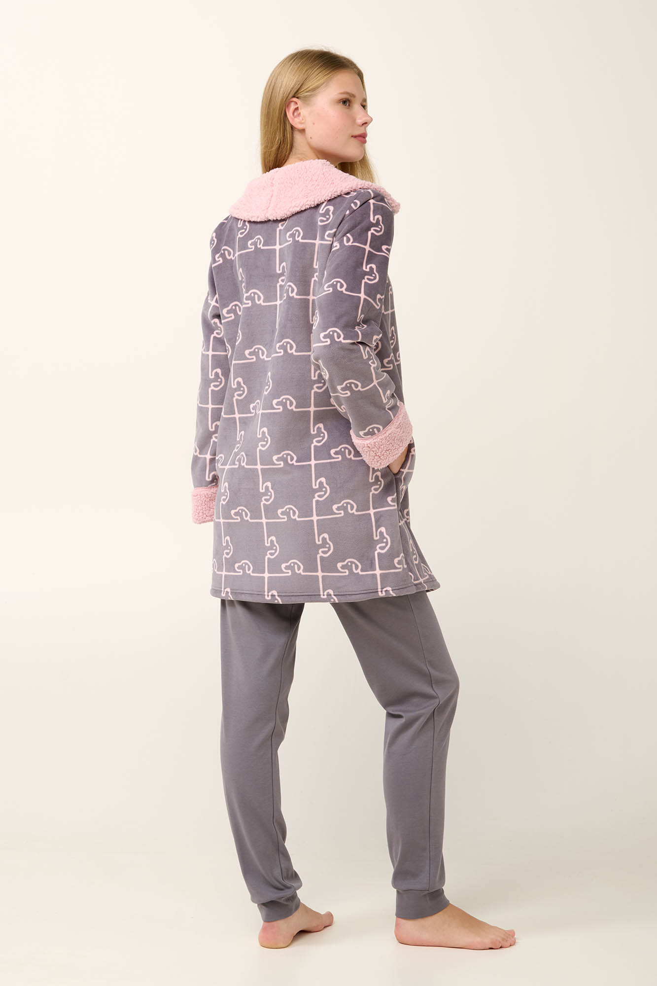 Γυναικεία Ρόμπα με Φερμουάρ σε Σκύλο-Παζλ Μοτίβο