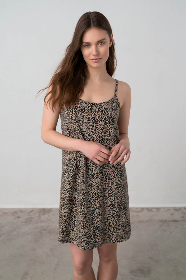 Σετ Νυχτικό με Μονόχρωμη Ρόμπα