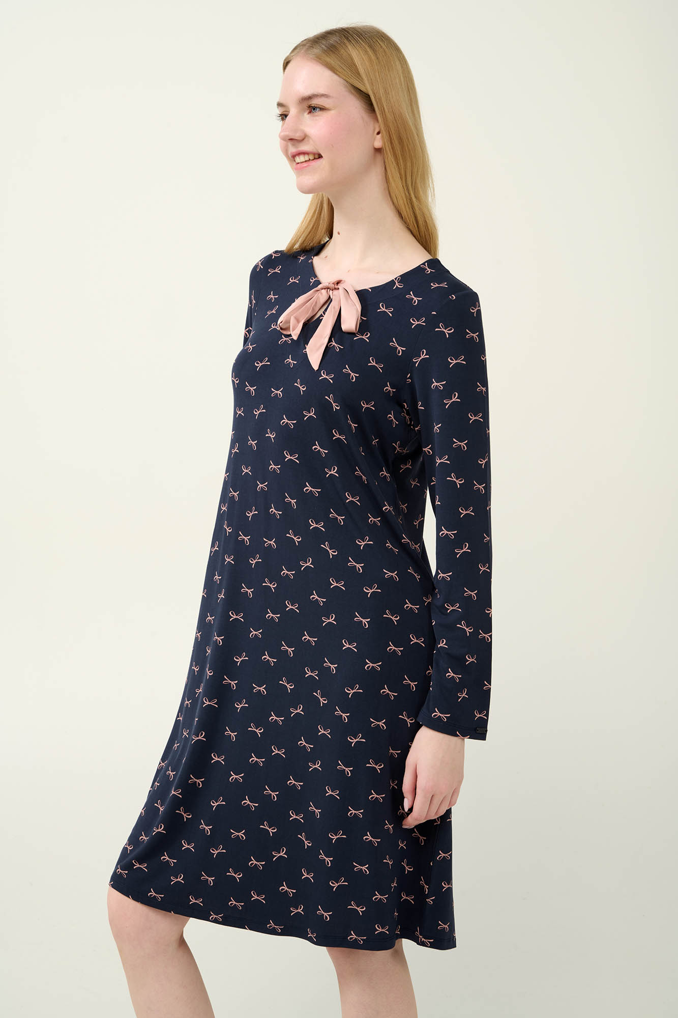 Νυχτικό Micromodal με Φιογκάκια