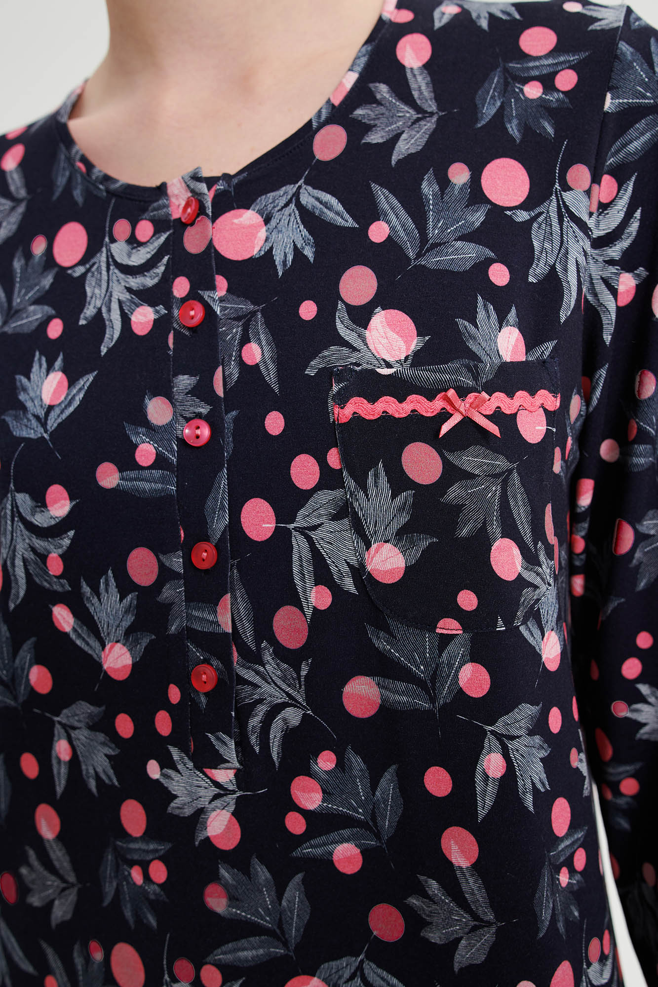 3_0077399666 Νυχτικό με Πατιλέτα