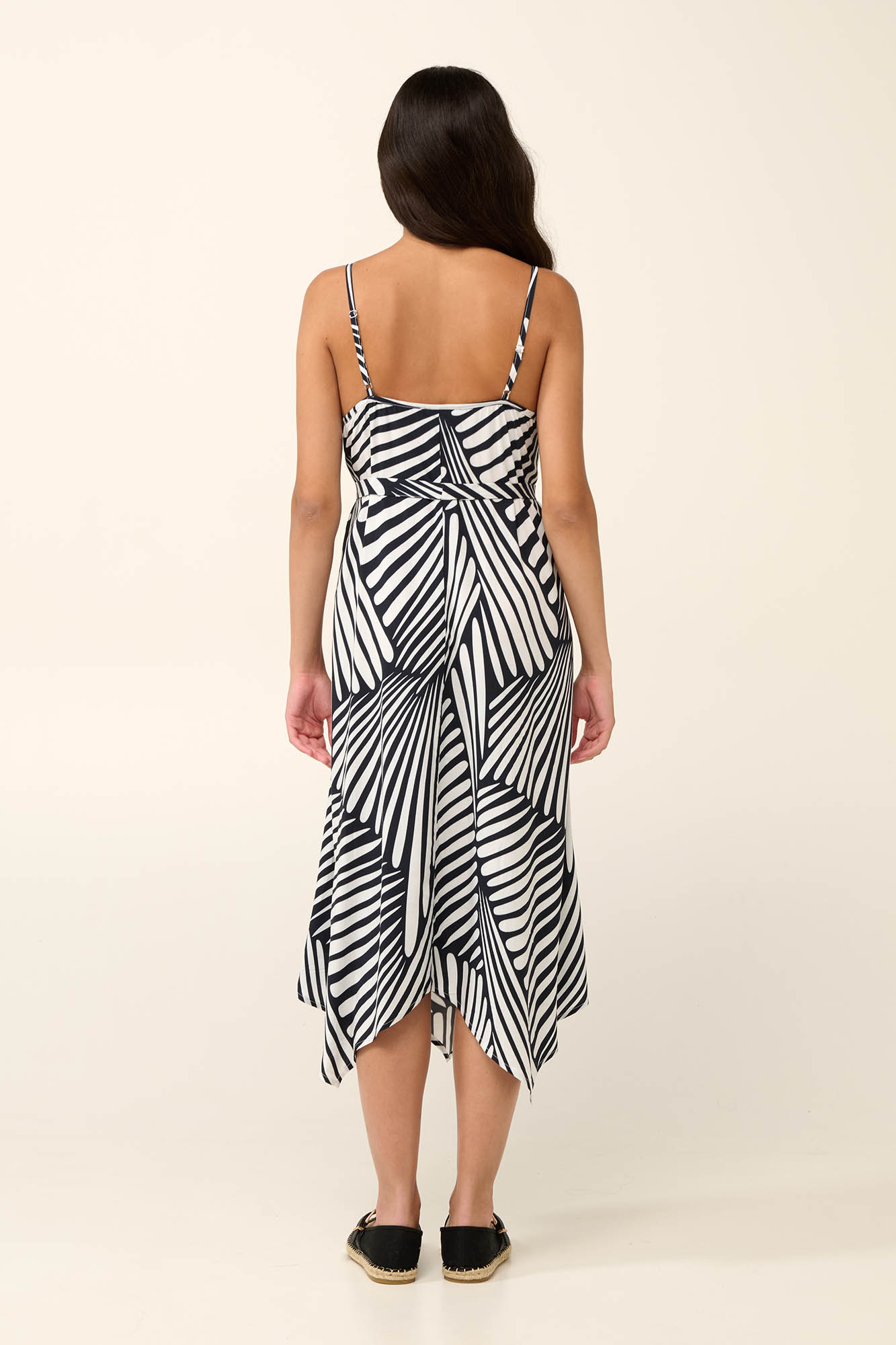 Καλοκαιρινό Φόρεμα από Ποπλίνα με Ζώνη