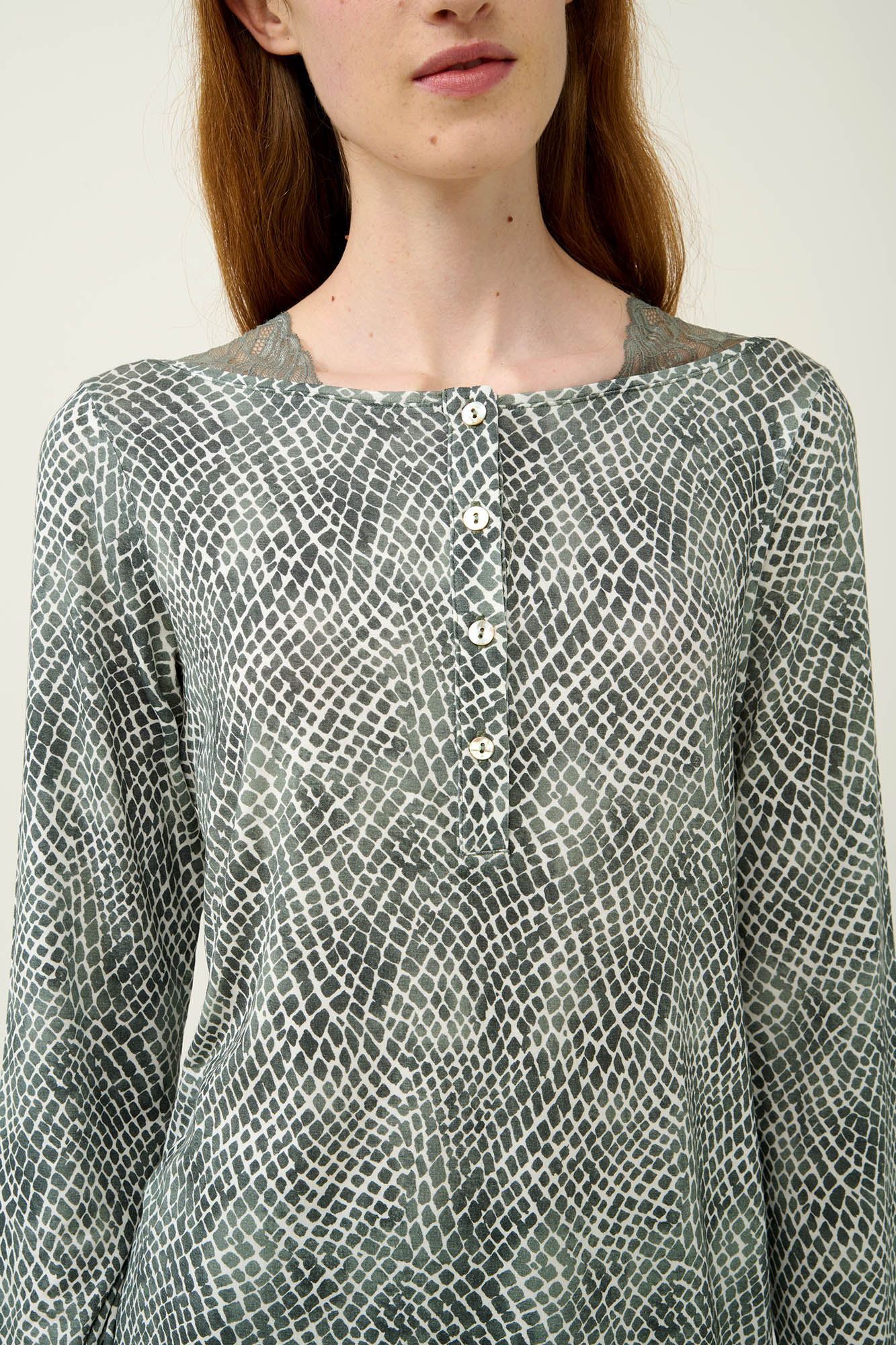 3_0241253224 Γυναικεία Πυτζάμα Micromodal με Πατιλέτα