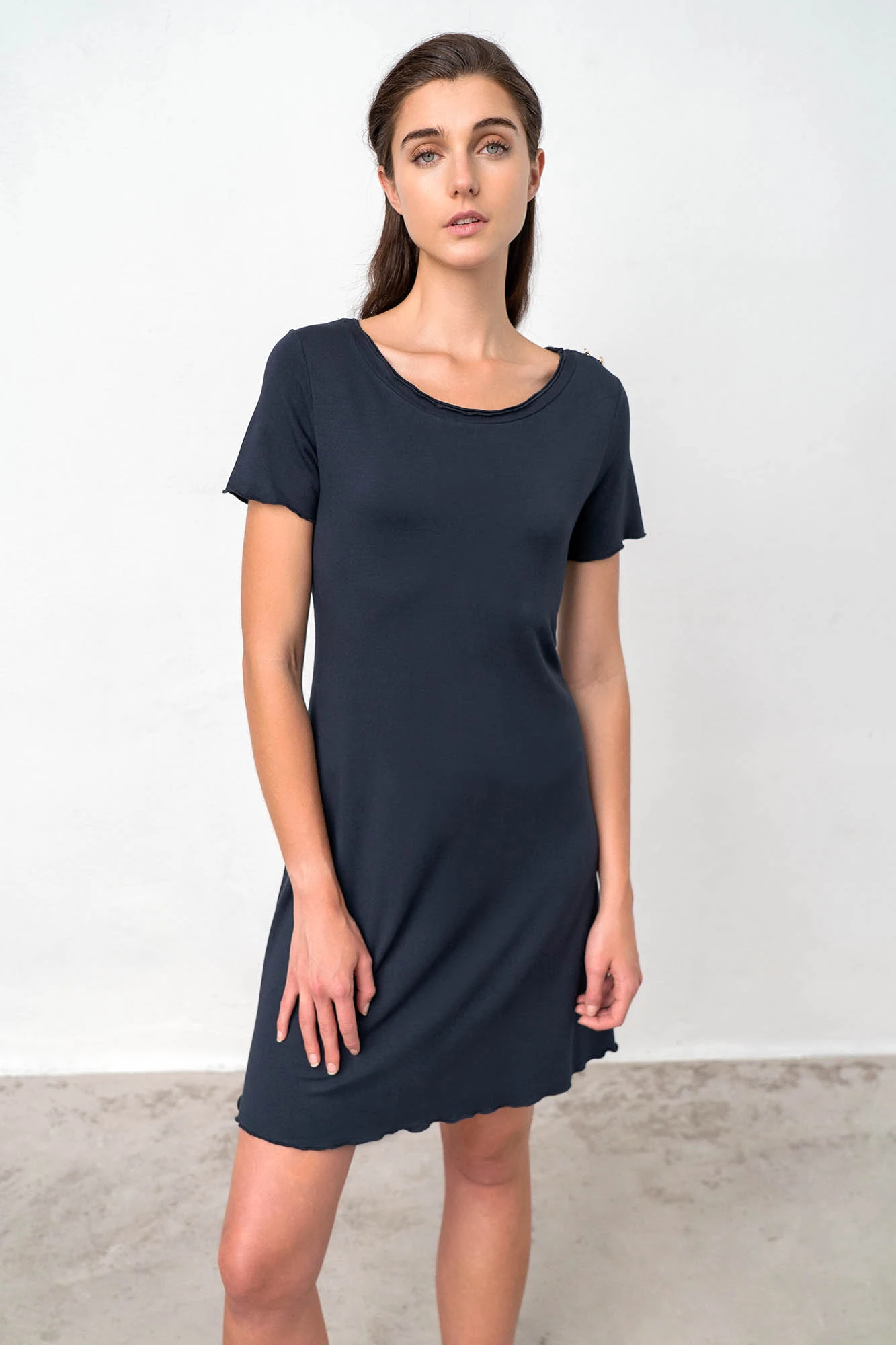 Φόρεμα με Κοντό Μανίκι