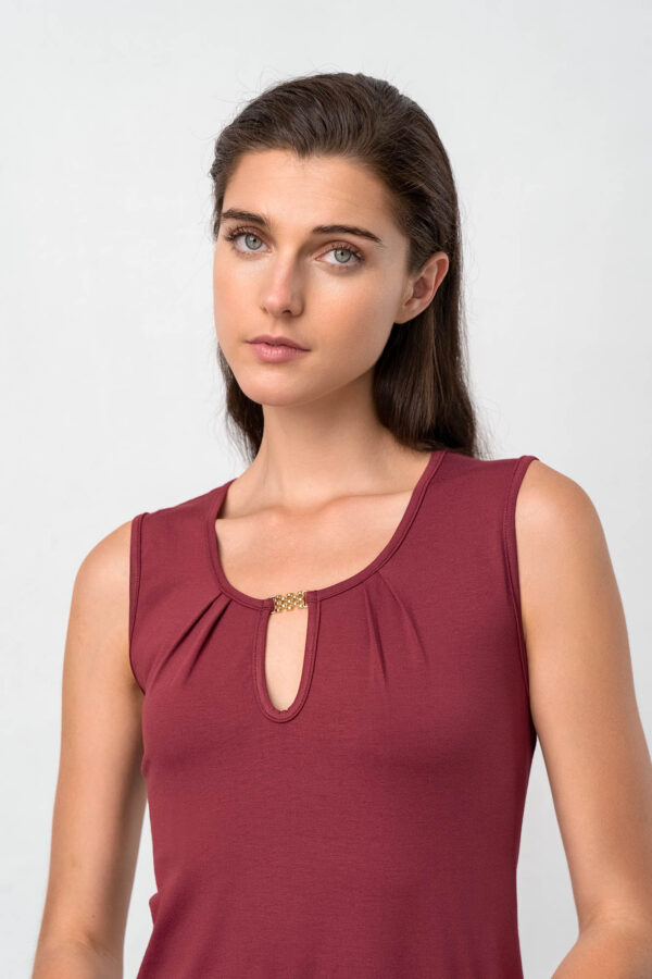 Μονόχρωμο Αμάνικο Φόρεμα