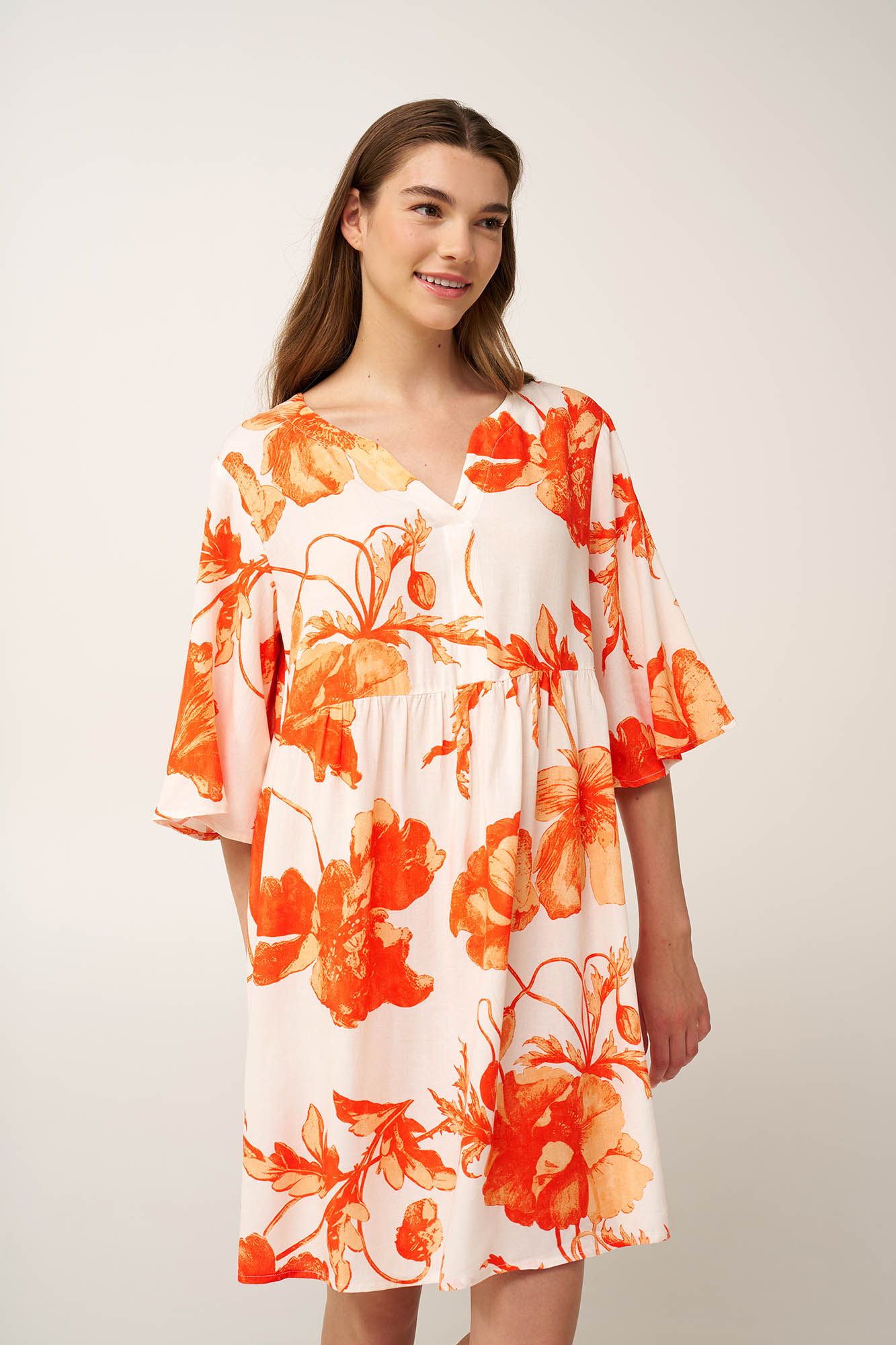 Καλοκαιρινό Φλοράλ Φόρεμα από Ποπλίνα