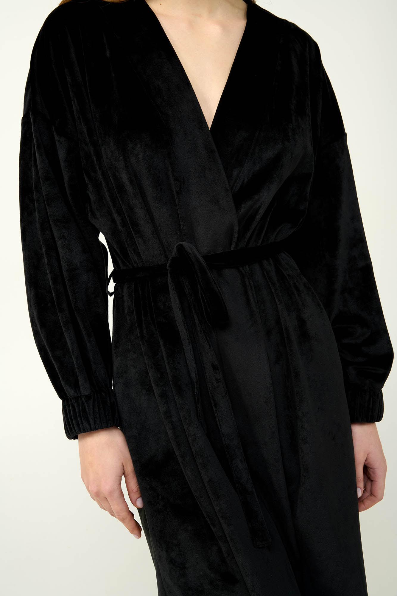 3_0767570995 Μονόχρωμη Γυναικεία Velvet Ρόμπα