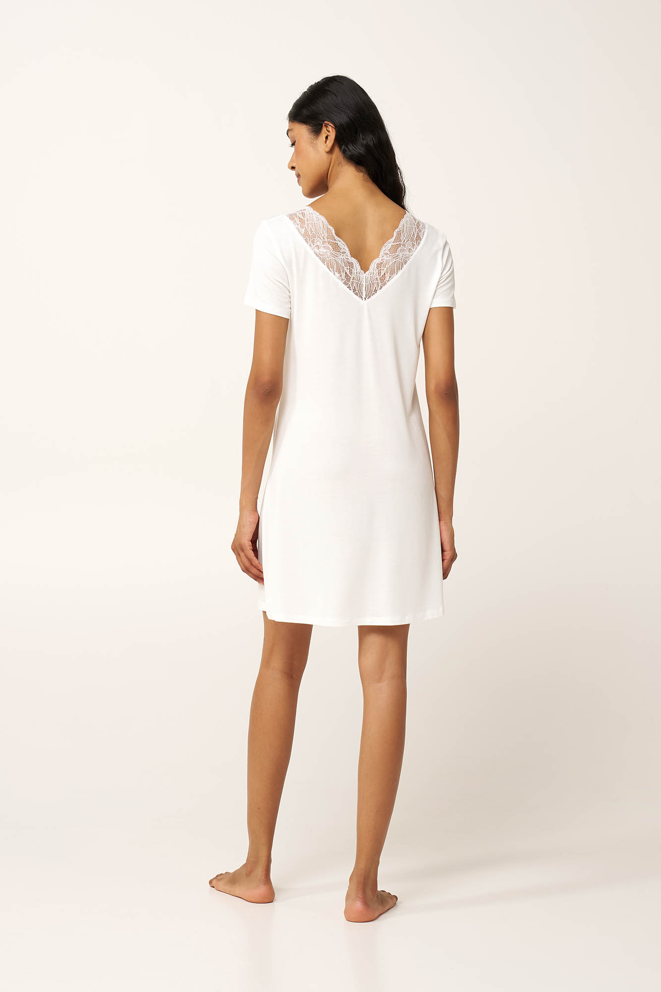 Micromodal Νυχτικό με Δαντέλα