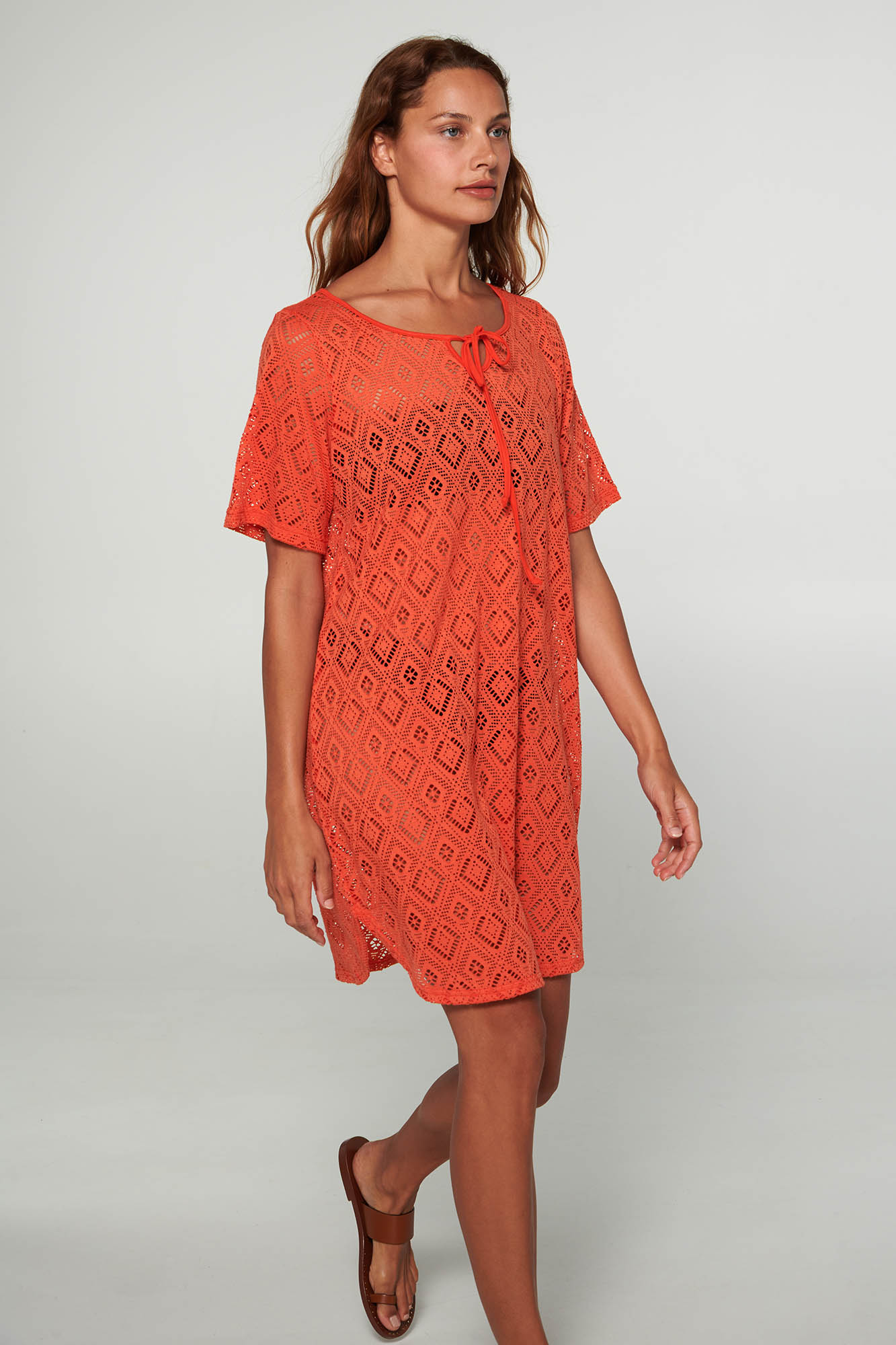 3_0972608441 Φόρεμα με Κοντό Μανίκι