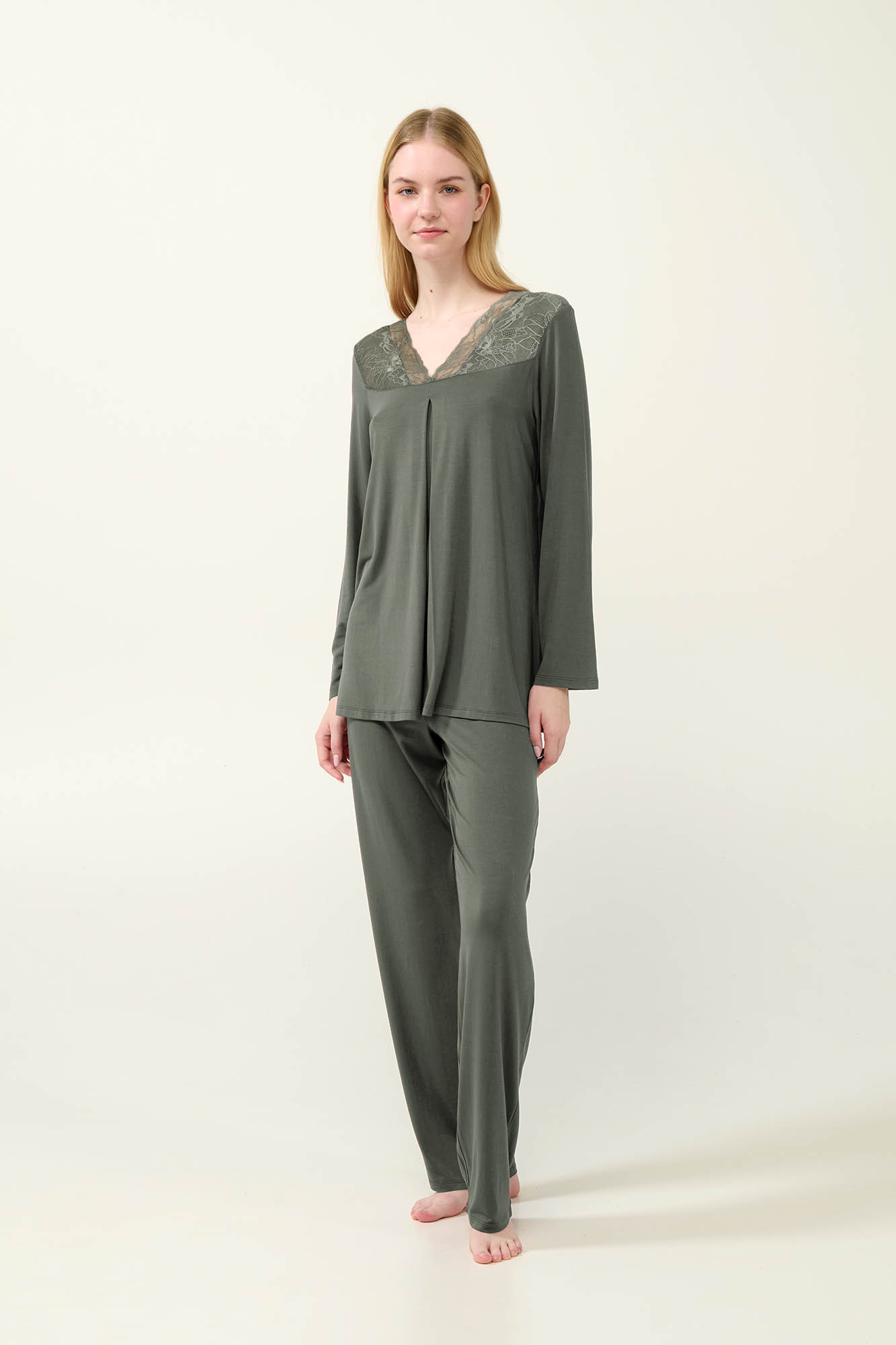 Γυναικεία Πυτζάμα Micromodal με Πιέτα