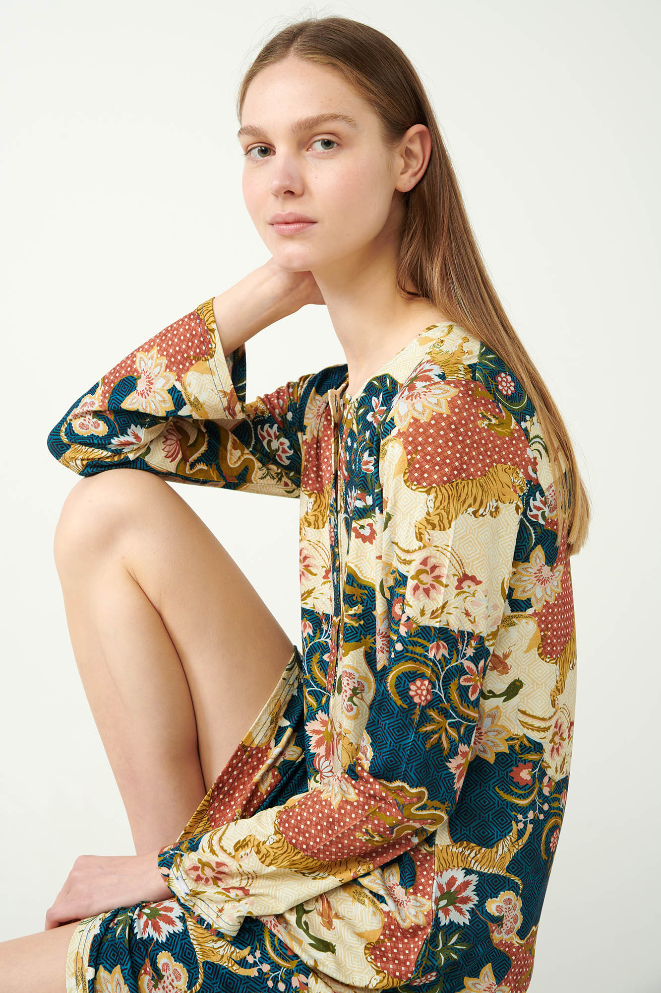 4_0537919277 Ιαπωνικό Φλοράλ Νυχτικό με Πατιλέτα