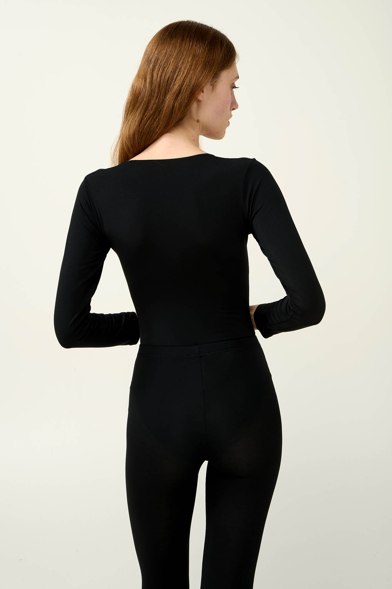 4_0627491115 Μονόχρωμο Micromodal Κορμάκι