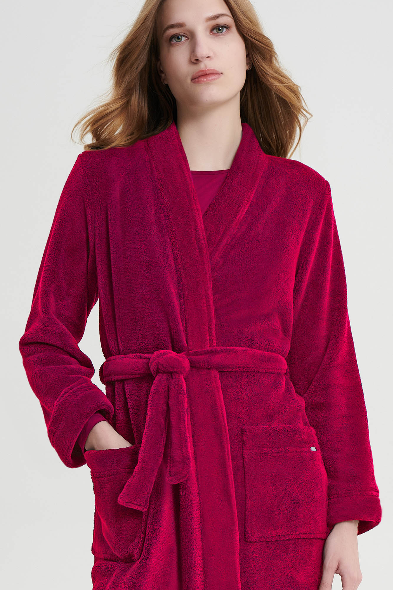 Μονόχρωμη Σταυρωτή Ρόμπα