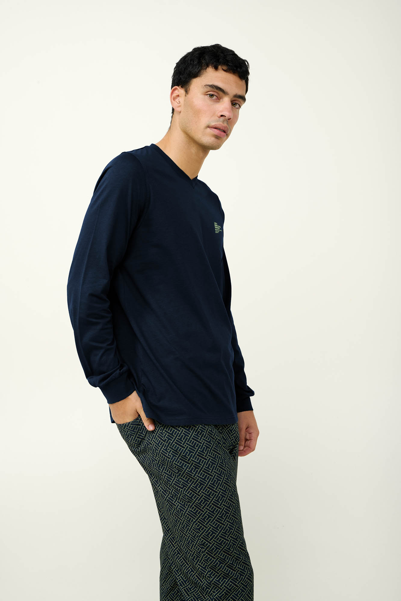 5_0299041360 Ανδρική Βαμβακερή Πυτζάμα με V Λαιμόκοψη