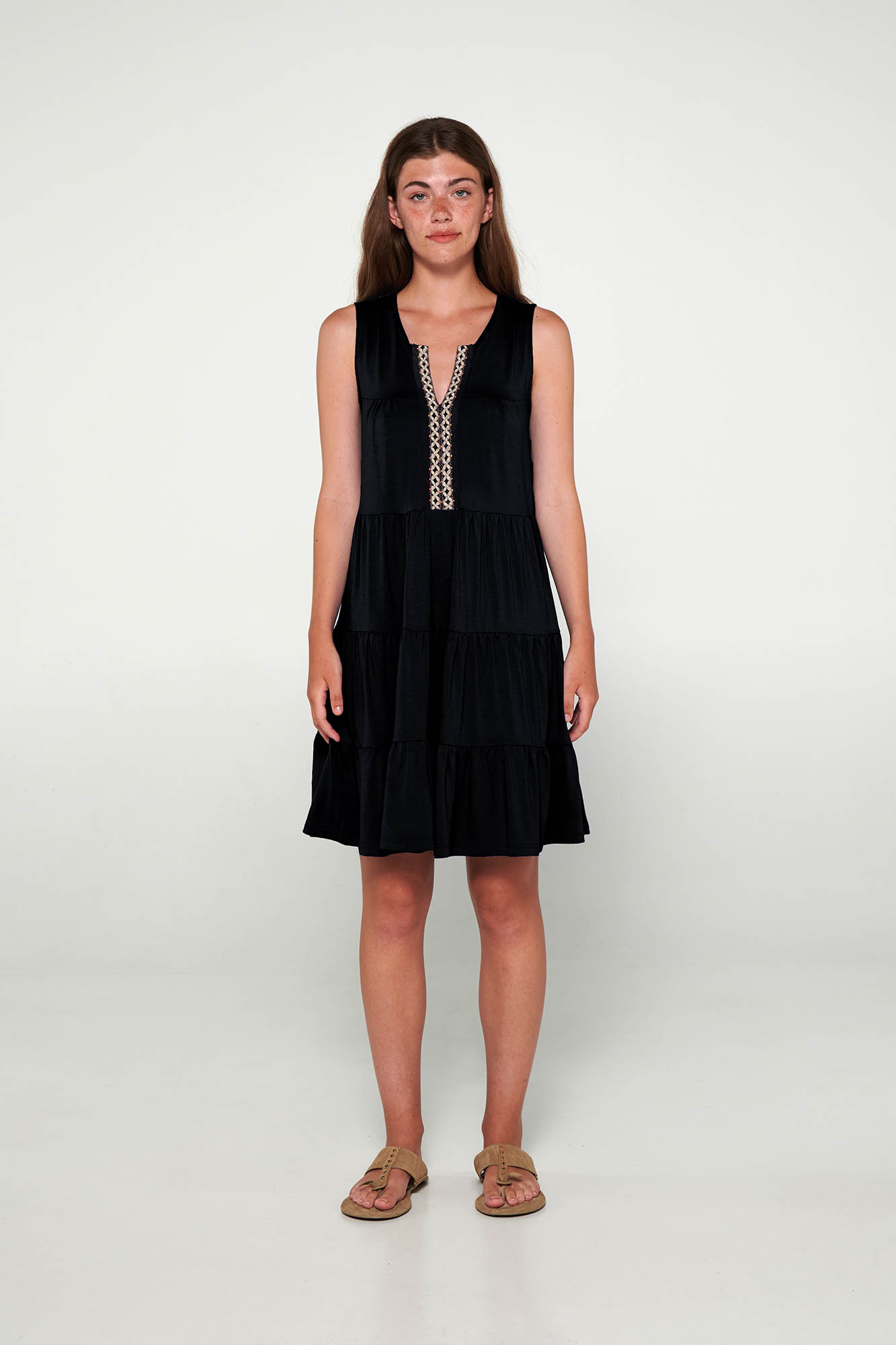 Μονόχρωμο Αμάνικο Φόρεμα