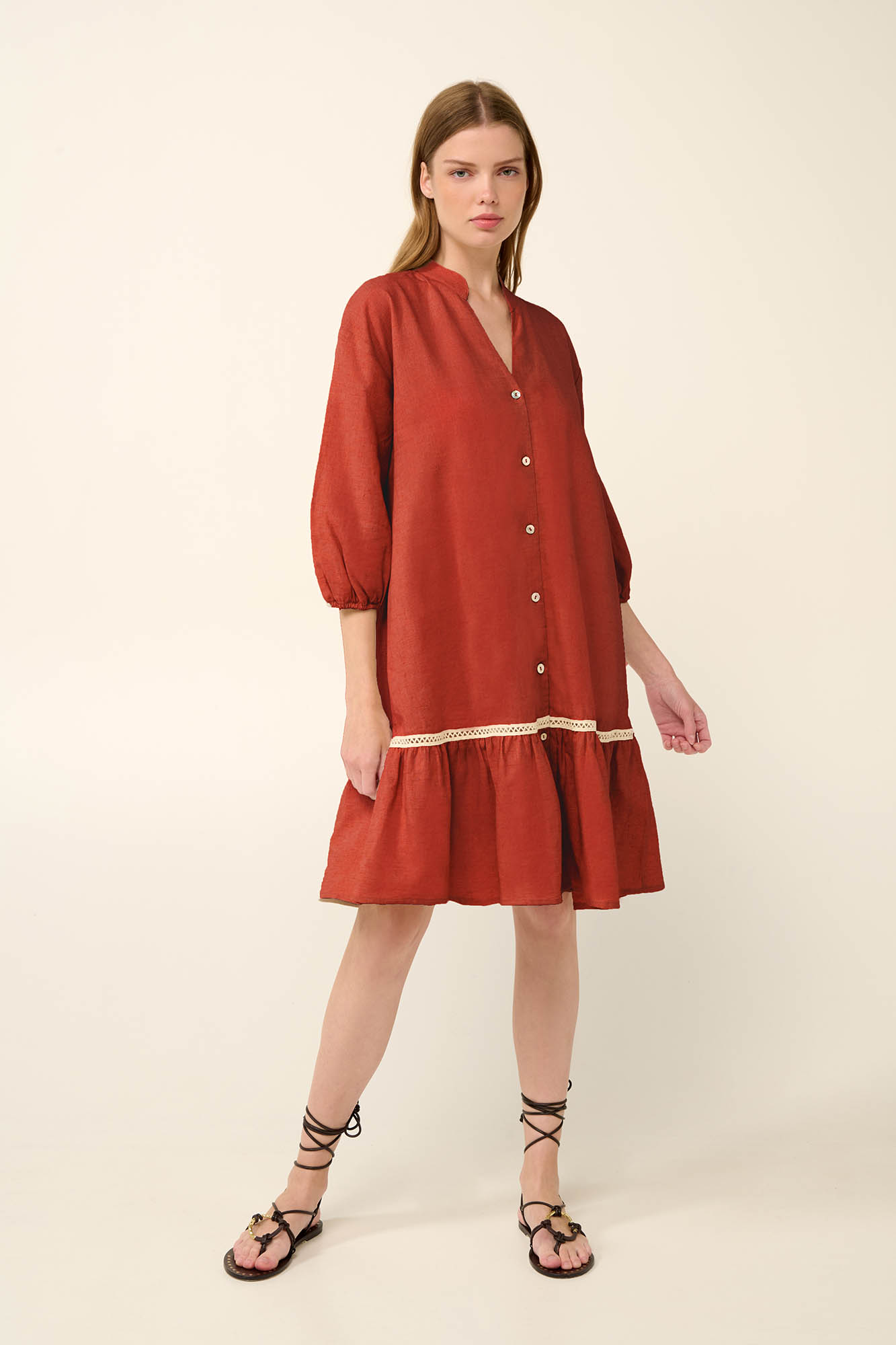 Μονόχρωμο Καλοκαιρινό Φόρεμα με Κουμπιά