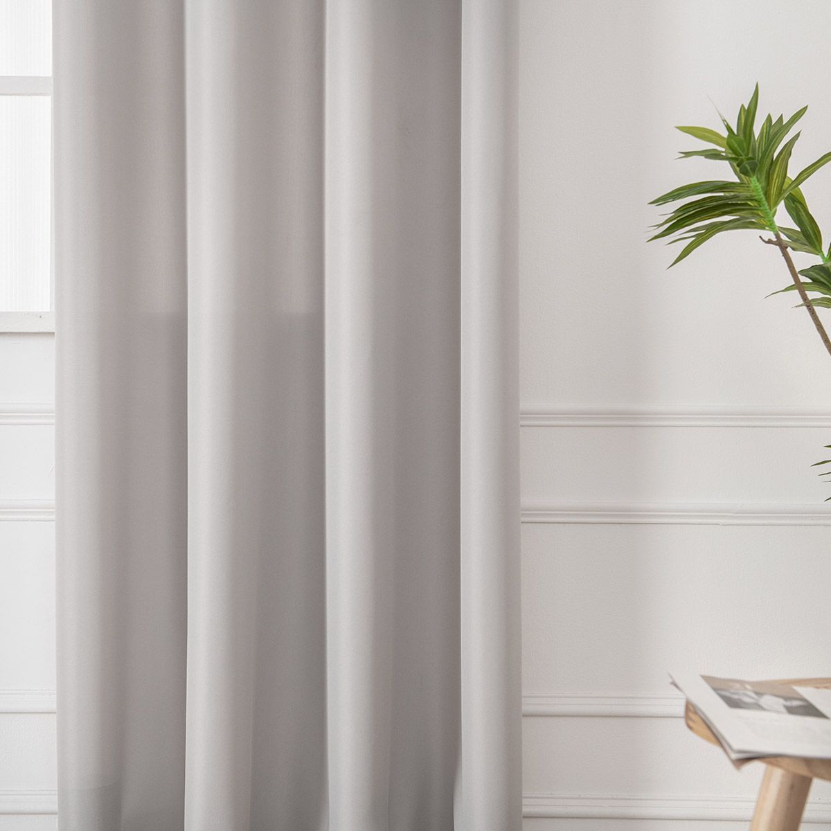 Beauty Home Κουρτίνα μεσαίας σκίασης με 8 μεταλλικούς κρίκους Effect Art 8443 140x270 Ασημί
