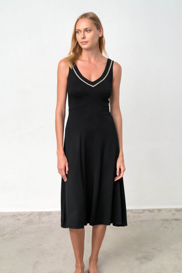 Μονόχρωμο Αμάνικο Φόρεμα