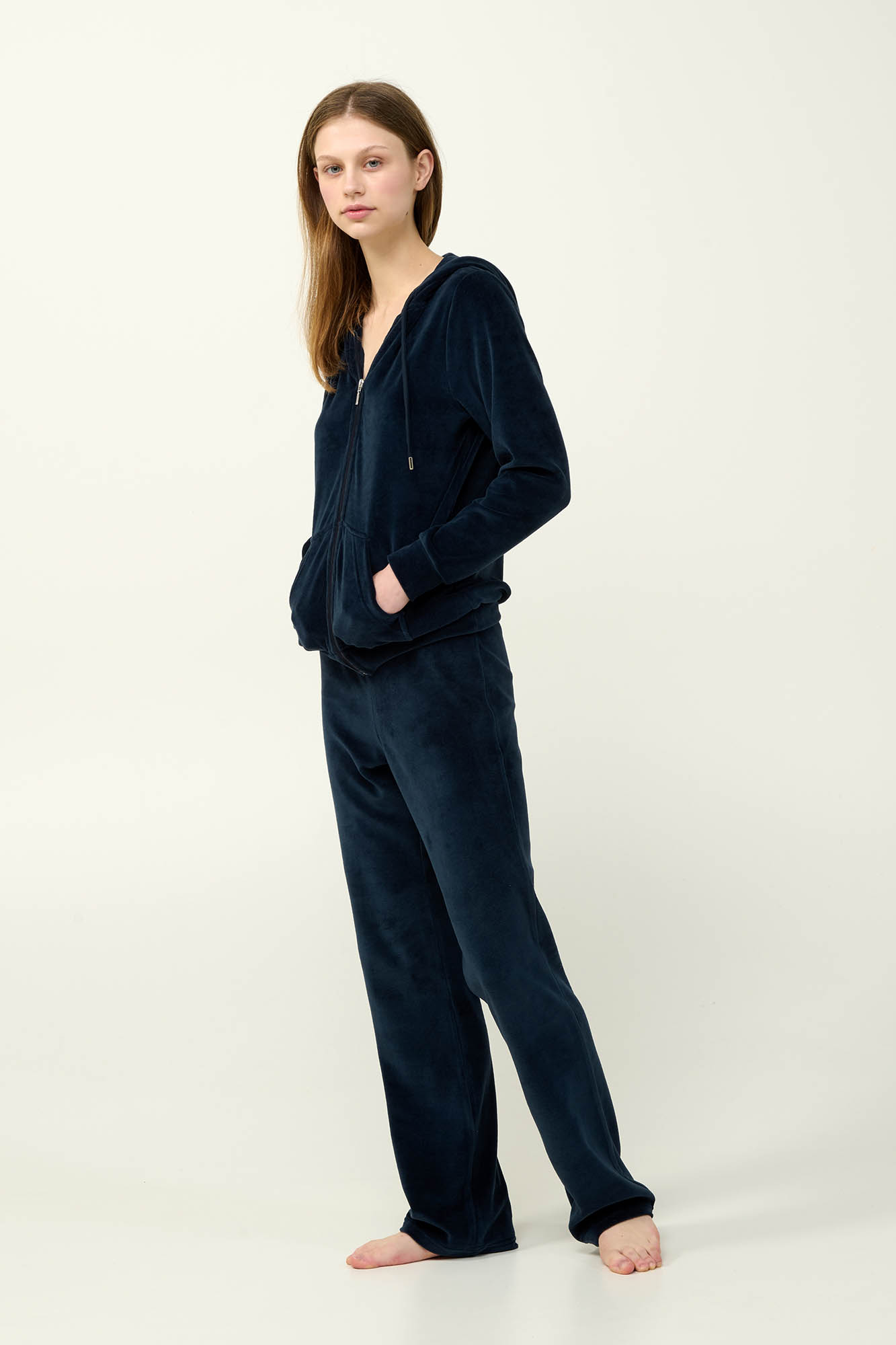 Γυναικεία Velvet Φόρμα με Κουκούλα