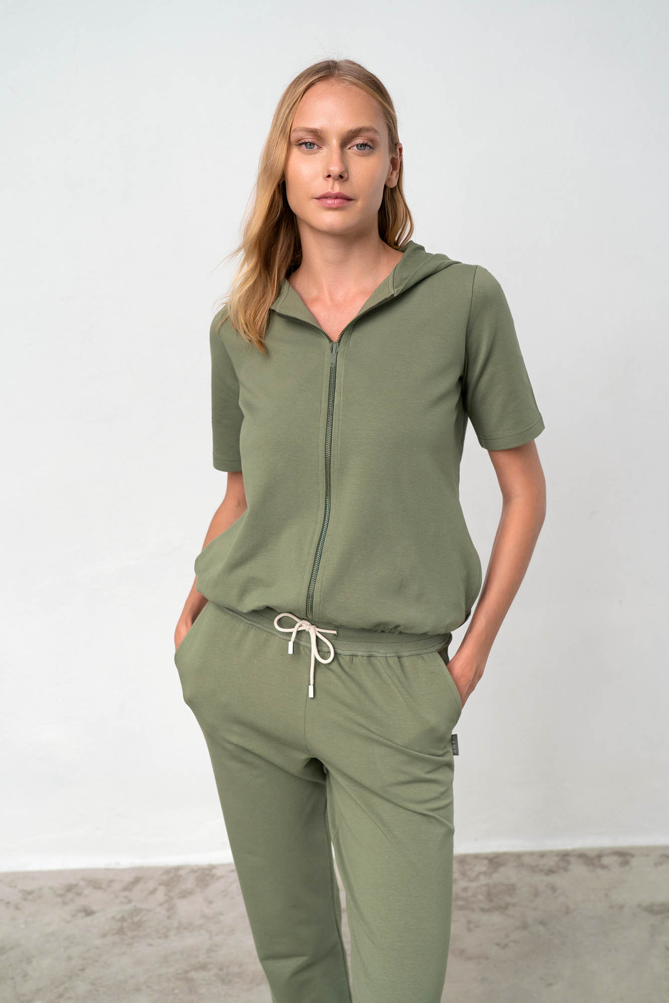 Μονόχρωμο Jacket με Φερμουάρ