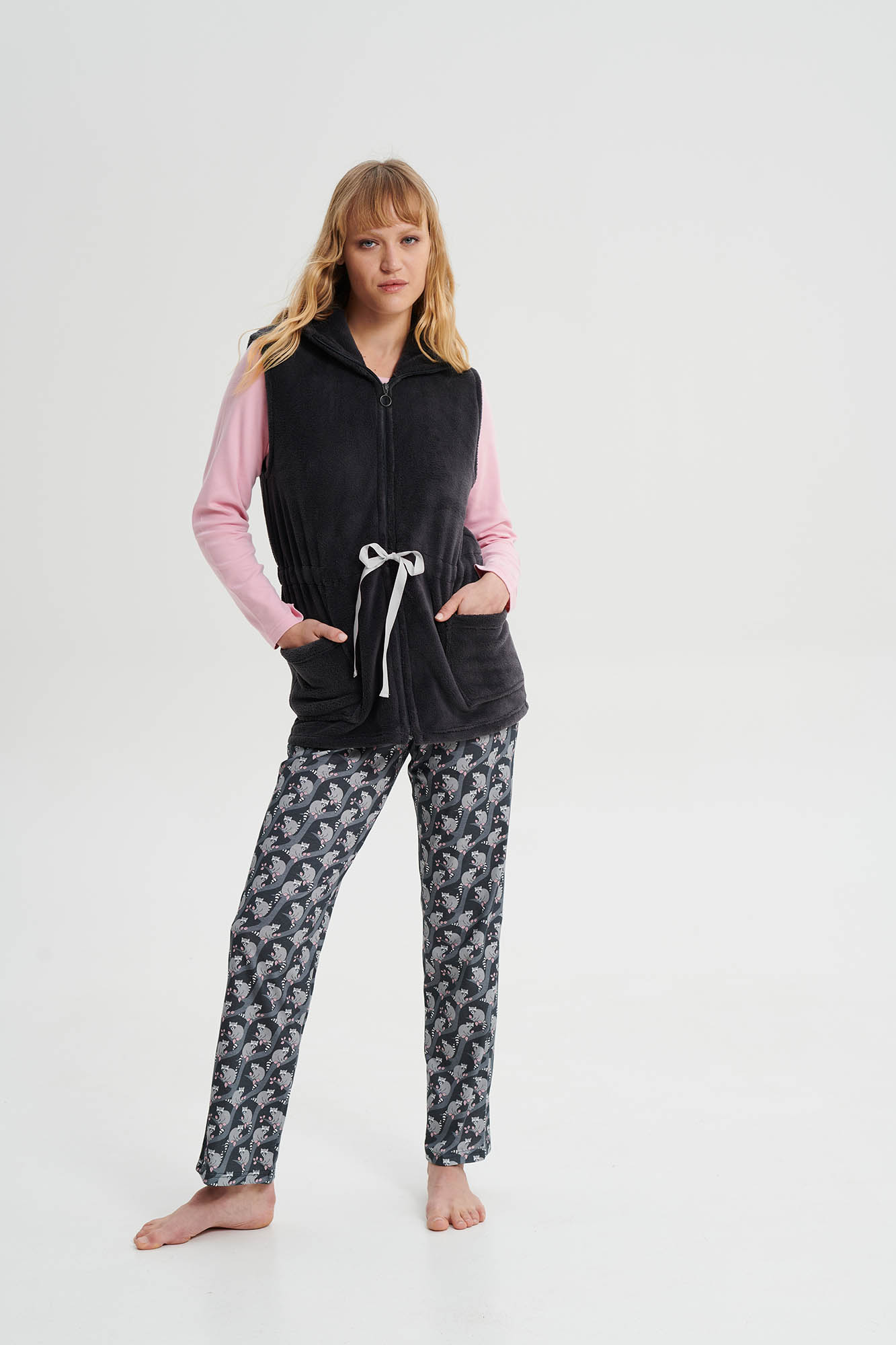 2_0522107167 Μονόχρωμο Γιλέκο