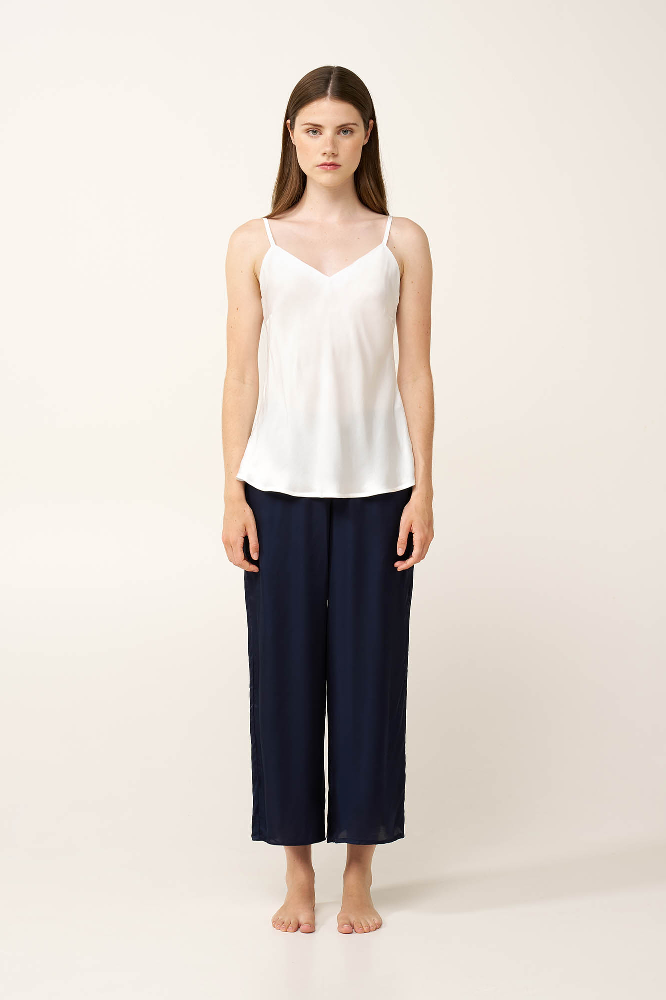 Γυναικείο Σατέν Φανελάκι με Τιράντες