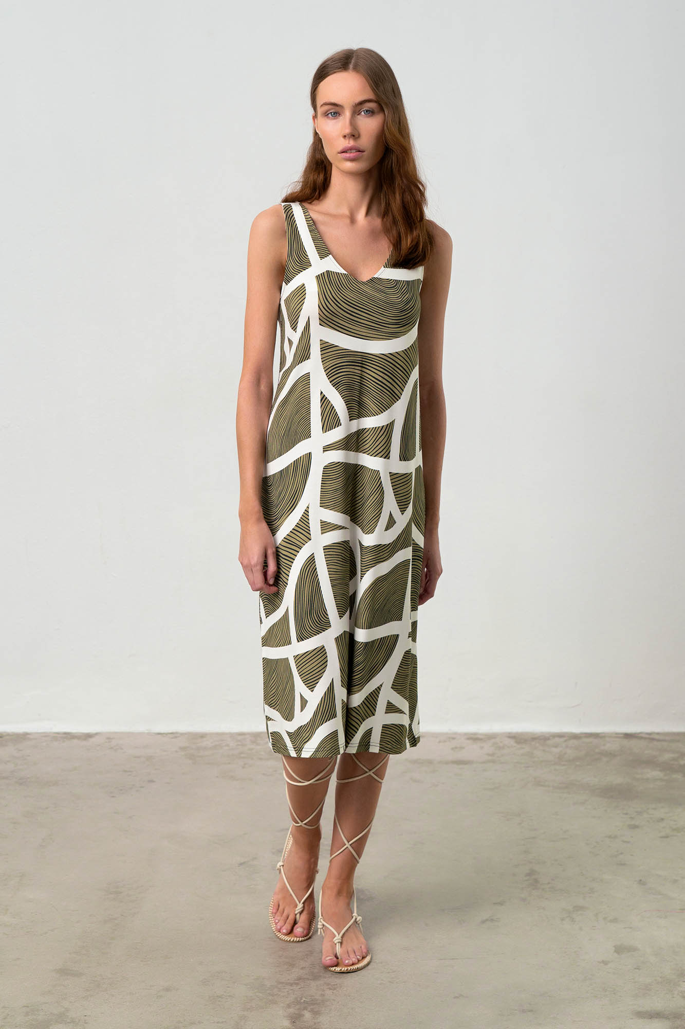 Εμπριμέ Αμάνικο Φόρεμα