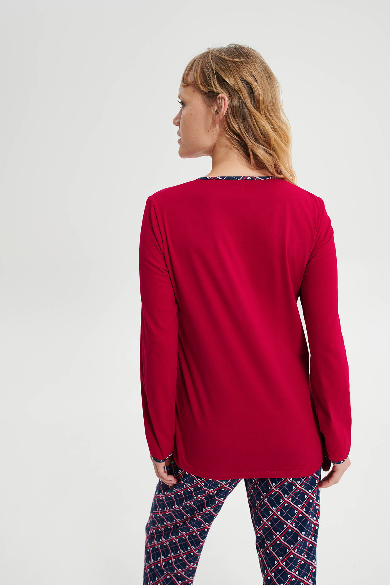 3_0927702354 Πυτζάμα με Πατιλέτα