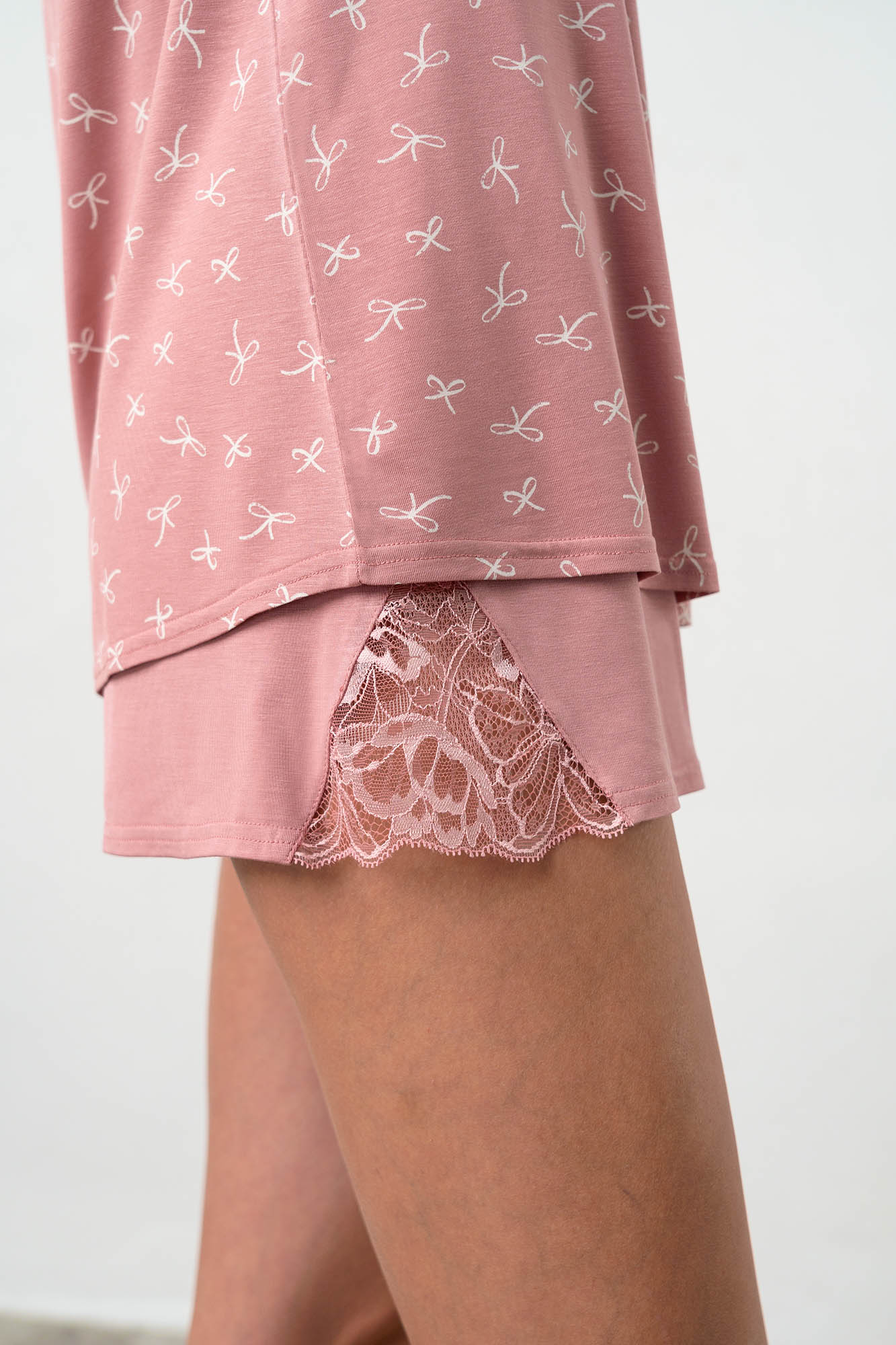 5_0750333778 Πυτζάμα με Τιράντες