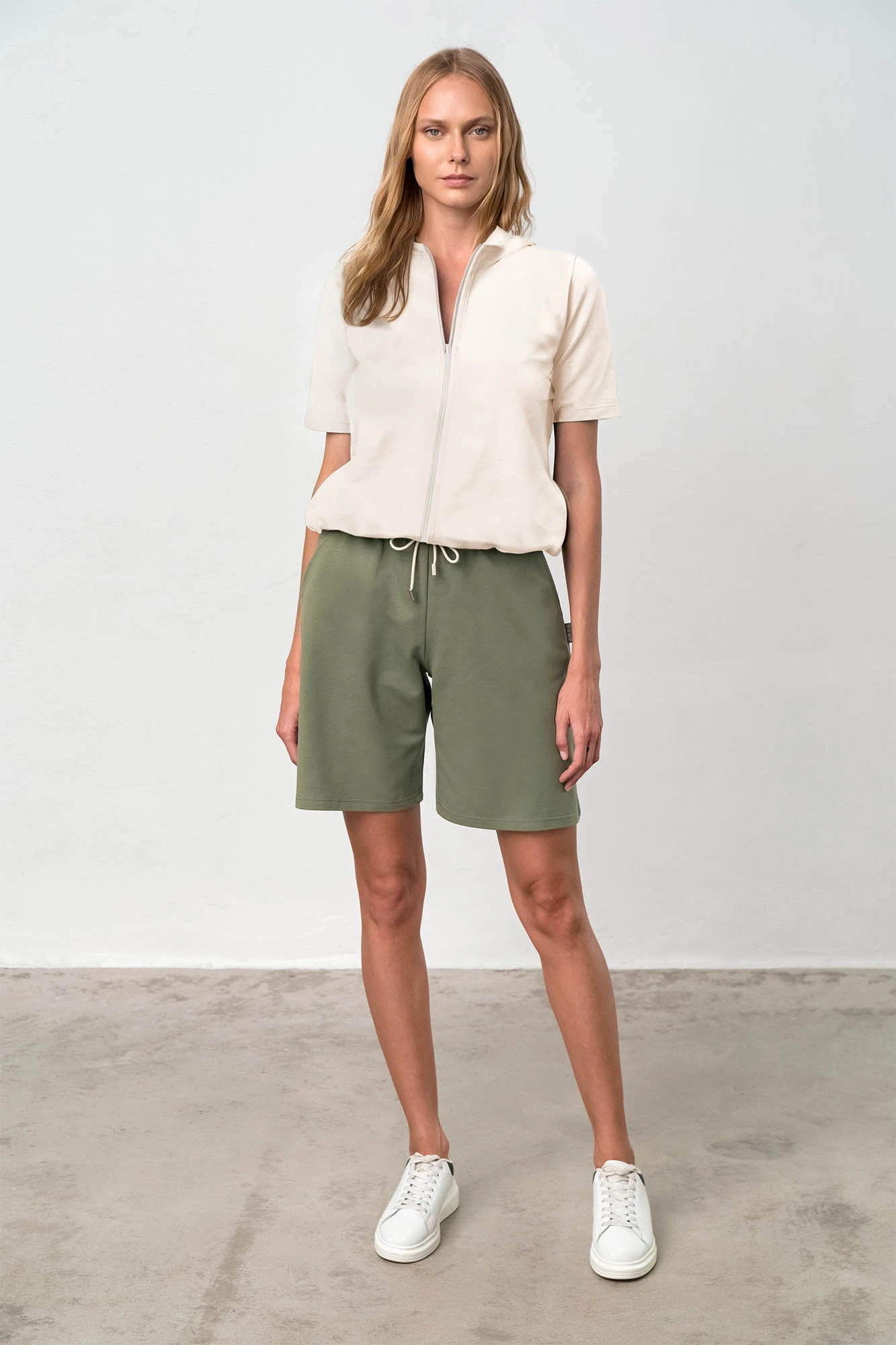 6_0335151381 Μονόχρωμο Jacket με Φερμουάρ