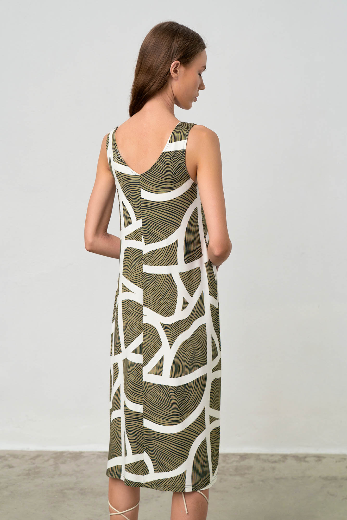 Εμπριμέ Αμάνικο Φόρεμα